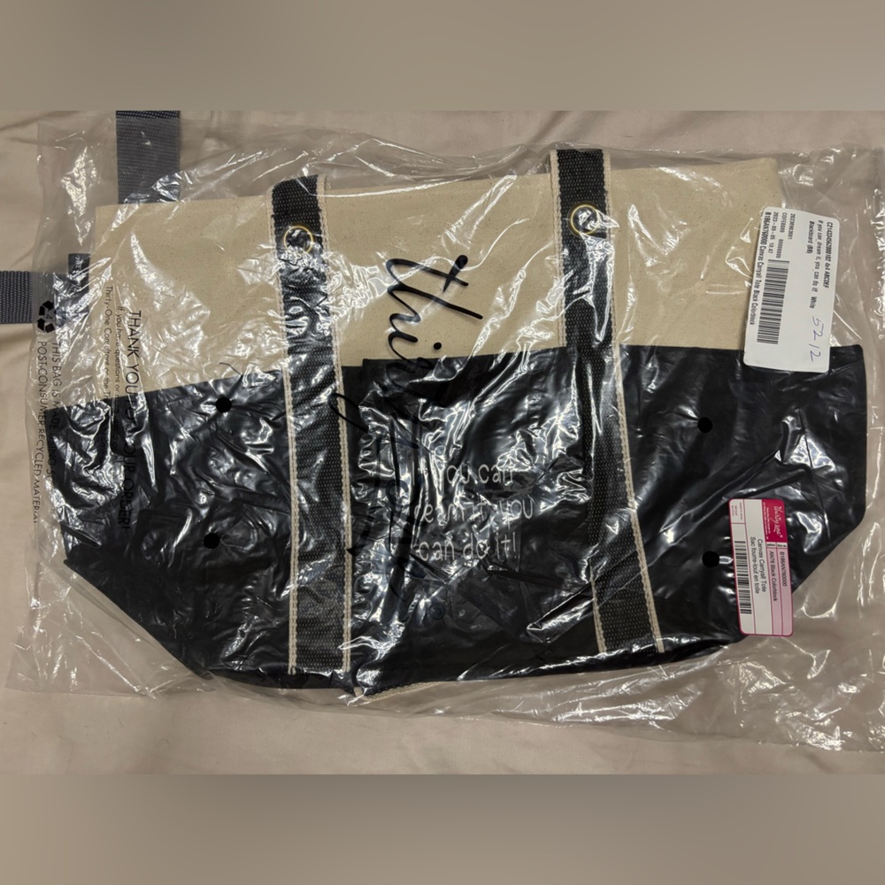 Thirty-One Canvas Carryall Tote Black with Quote